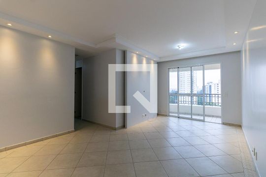 Apartamento para alugar com 3 quartos, 94m² em Vila Sofia, São Paulo