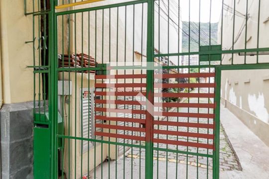Área comum de apartamento para alugar com 2 quartos, 100m² em Botafogo, Rio de Janeiro