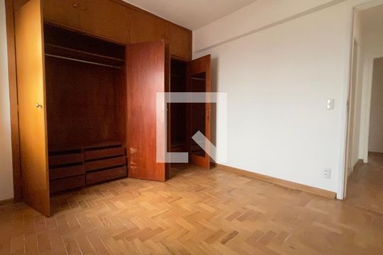 Quarto de apartamento à venda com 2 quartos, 72m² em Sumarezinho, São Paulo