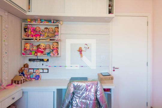 Quarto 1 de apartamento à venda com 3 quartos, 180m² em Cristal, Porto Alegre