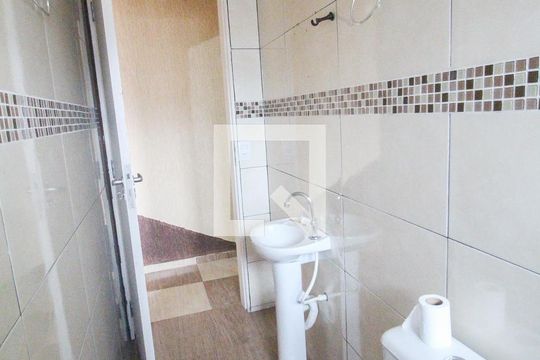 banheiro de casa para alugar com 1 quarto, 35m² em Vila Nova Cachoeirinha, São Paulo