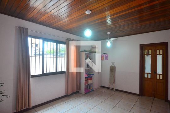 Sala de jantar de casa à venda com 2 quartos, 150m² em Estância Velha, Canoas