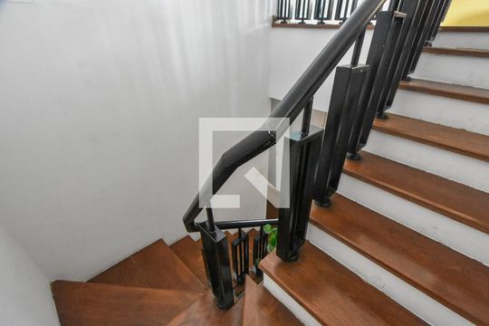 Escada de apartamento à venda com 4 quartos, 344m² em Brooklin Paulista, São Paulo