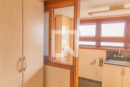 Quarto de Serviço de apartamento à venda com 4 quartos, 200m² em Centro, São Leopoldo