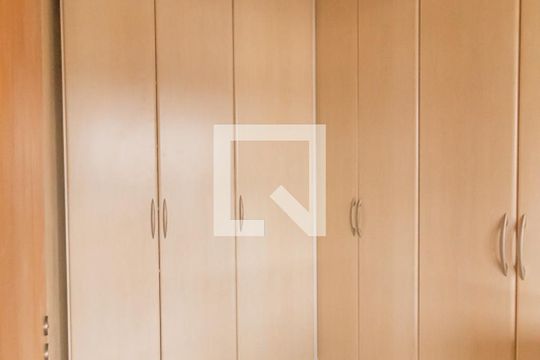 Quarto de Serviço de apartamento à venda com 4 quartos, 200m² em Centro, São Leopoldo