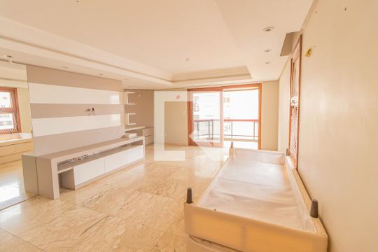 Sala de apartamento à venda com 4 quartos, 200m² em Centro, São Leopoldo