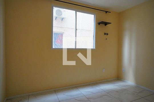 Quarto 1 de apartamento para alugar com 2 quartos, 38m² em Sarandi, Porto Alegre