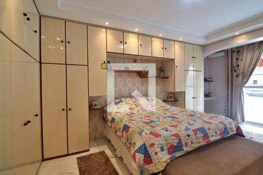 Quarto 1 - Suíte de casa à venda com 3 quartos, 283m² em Campestre, Santo André
