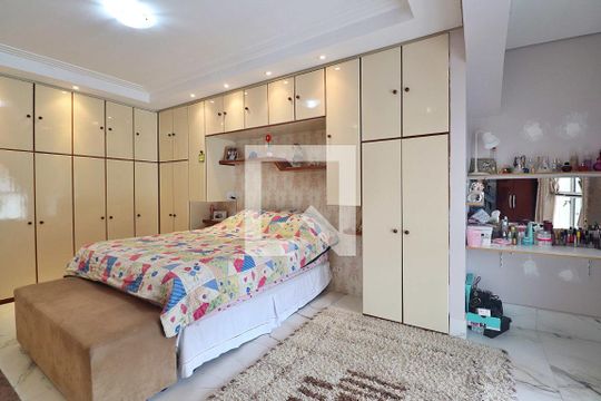 Quarto 1 - Suíte de casa à venda com 3 quartos, 283m² em Campestre, Santo André