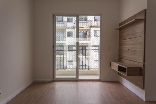 Sala de apartamento à venda com 3 quartos, 70m² em Nova Petrópolis, São Bernardo do Campo