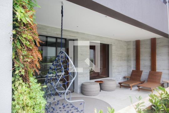 Área verde / Zen / Sauna de apartamento para alugar com 3 quartos, 158m² em Aclimação, São Paulo