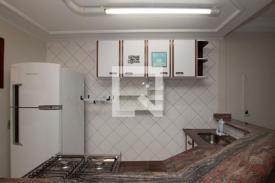 Sala/Cozinha de casa de condomínio para alugar com 2 quartos, 58m² em Jardim Santa Genoveva, Guarujá