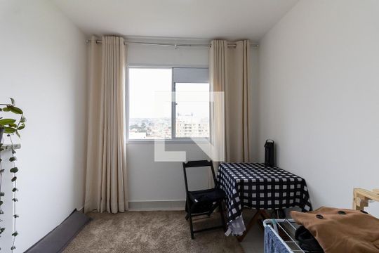 Apartamento à venda com 2 quartos, 32m² em Parque Fongaro, São Paulo