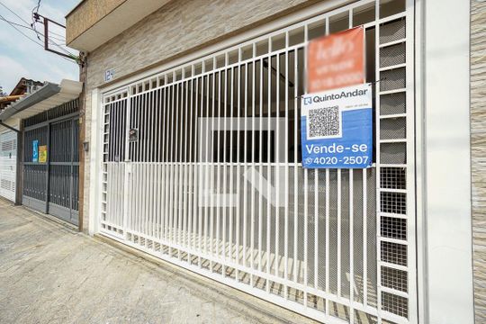 Fachada de casa à venda com 4 quartos, 200m² em Maranhão, São Paulo