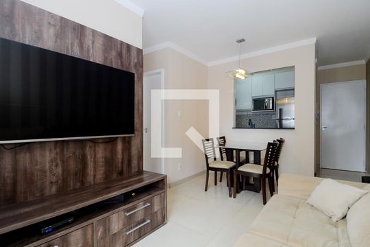 Sala de apartamento para alugar com 3 quartos, 63m² em Macedo, Guarulhos