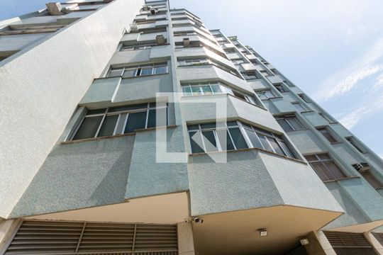 Fachada de apartamento para alugar com 2 quartos, 60m² em Maracanã, Rio de Janeiro