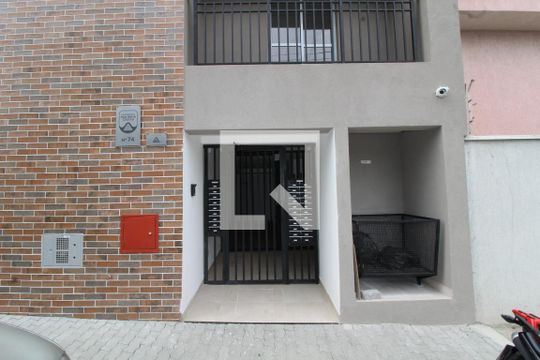 Fachada de apartamento para alugar com 1 quarto, 32m² em São Lucas, São Paulo