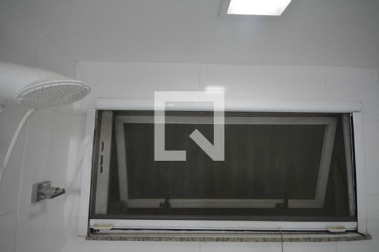 Banheiro social de apartamento para alugar com 4 quartos, 138m² em Vila da Penha, Rio de Janeiro