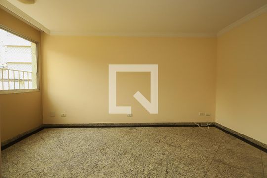 Sala de apartamento à venda com 3 quartos, 73m² em Vila Pompéia, São Paulo