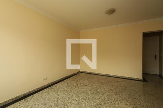 Sala de apartamento à venda com 3 quartos, 73m² em Vila Pompéia, São Paulo