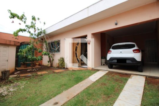 Garagem de casa à venda com 3 quartos, 170m² em Jardim Conceição, Campinas