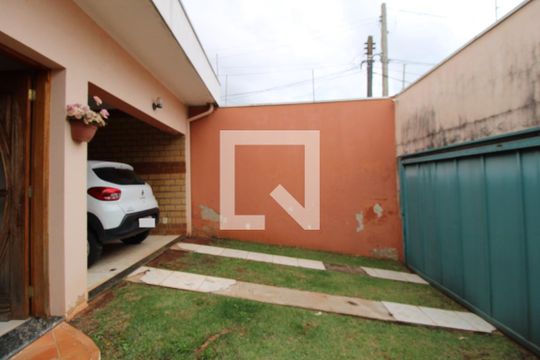 Garagem de casa à venda com 3 quartos, 170m² em Jardim Conceição, Campinas