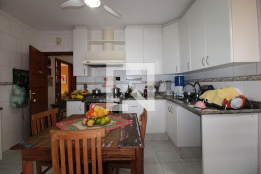 Cozinha de casa à venda com 3 quartos, 170m² em Jardim Conceição, Campinas