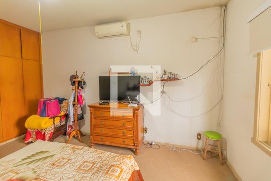 Quarto 1 de casa à venda com 3 quartos, 253m² em Cristo Rei, São Leopoldo