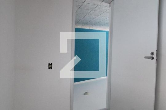 Closet de casa à venda com 4 quartos, 240m² em Vila Ré, São Paulo