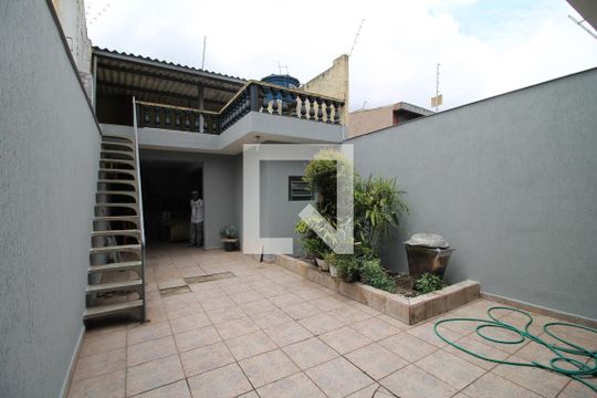 Área de Serviço de casa à venda com 4 quartos, 240m² em Vila Ré, São Paulo