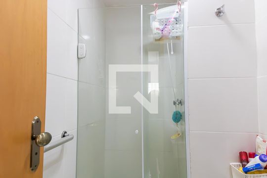 Banheiro de apartamento para alugar com 2 quartos, 60m² em Quintino Bocaiúva, Rio de Janeiro