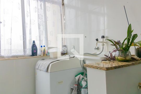 Área de Serviço de apartamento para alugar com 2 quartos, 60m² em Quintino Bocaiúva, Rio de Janeiro