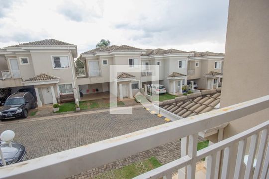 Vista Sacada Suíte Master  de casa de condomínio para alugar com 3 quartos, 135m² em Chácaras Silvania, Valinhos