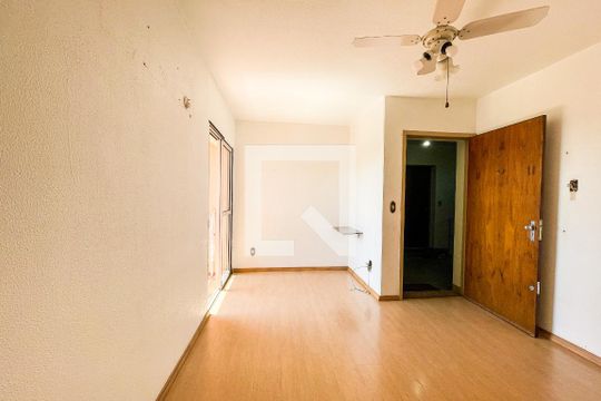 Sala de apartamento à venda com 2 quartos, 47m² em Rio dos Sinos, São Leopoldo