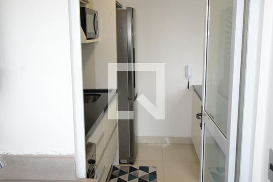 Área de Serviço de apartamento para alugar com 2 quartos, 50m² em Vila Andrade, São Paulo