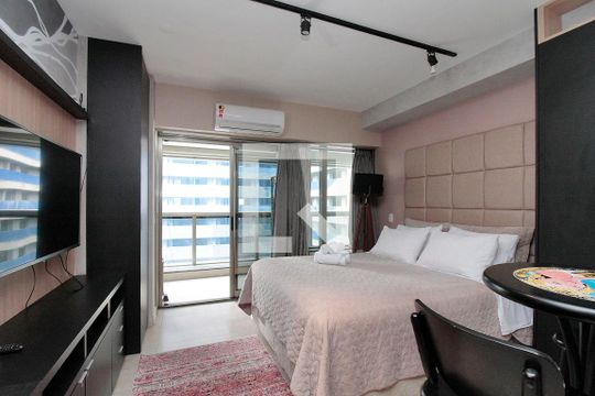 Kitnet/Studio à venda com 0 quarto, 30m² em Santa Efigênia, São Paulo