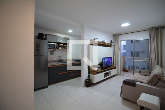 Sala de apartamento à venda com 2 quartos, 68m² em Todos Os Santos, Rio de Janeiro