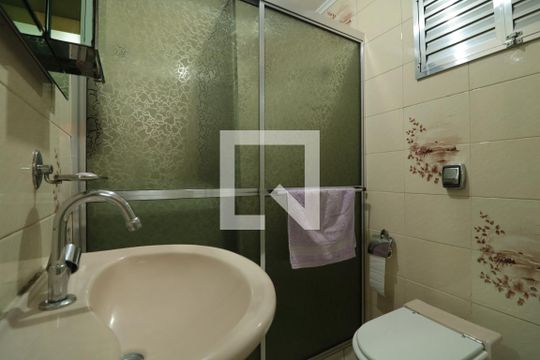 Banheiro de apartamento para alugar com 1 quarto, 40m² em Brás, São Paulo
