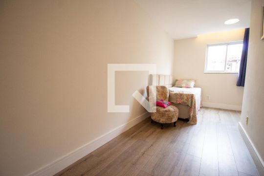 Quarto de apartamento à venda com 4 quartos, 344m² em Recreio dos Bandeirantes, Rio de Janeiro