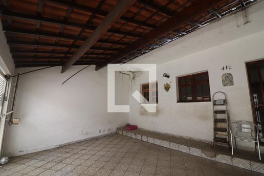 Garagem de casa à venda com 3 quartos, 90m² em Vila Siqueira (zona Norte), São Paulo