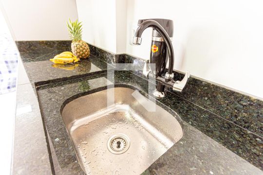 Cozinha de kitnet/studio à venda com 1 quarto, 30m² em Centro, Novo Hamburgo