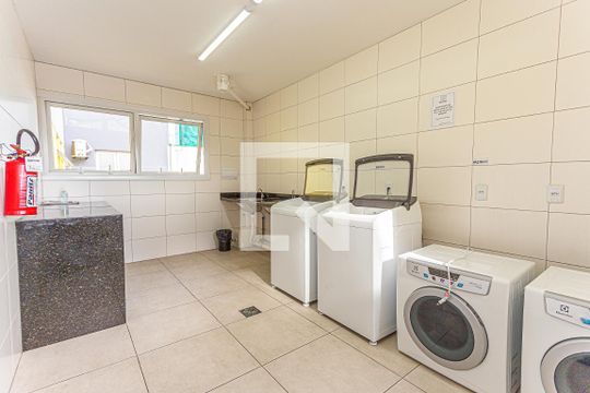 Área comum - Lavanderia de kitnet/studio à venda com 1 quarto, 30m² em Centro, Novo Hamburgo