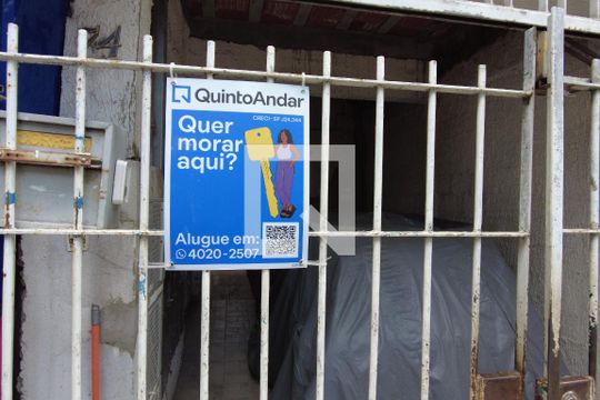 Plaquinha de casa à venda com 1 quarto, 34m² em Cidade Monções, São Paulo
