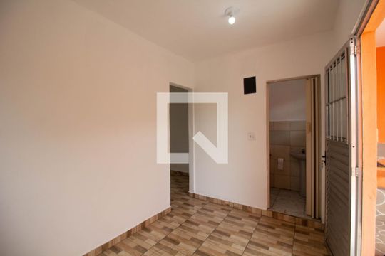 Cozinha de casa à venda com 1 quarto, 20m² em Parque Guarani, São Paulo
