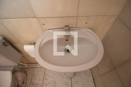 Pia de casa à venda com 1 quarto, 20m² em Parque Guarani, São Paulo
