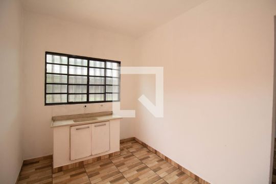 Cozinha de casa à venda com 1 quarto, 20m² em Parque Guarani, São Paulo
