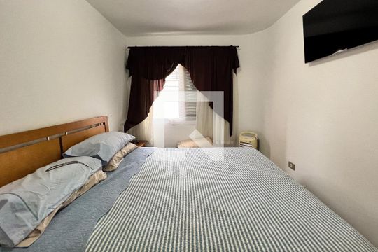 Quarto  de apartamento para alugar com 2 quartos, 77m² em Indianópolis, São Paulo