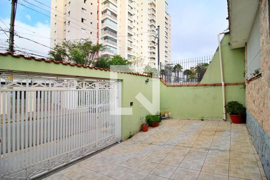 Garagem de casa à venda com 4 quartos, 300m² em Campestre, Santo André