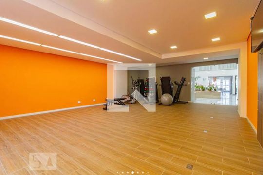 Área comum - Academia de apartamento para alugar com 1 quarto, 28m² em Centro, Curitiba