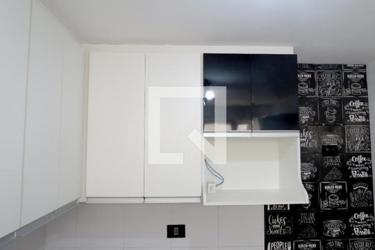 Cozinha - Armário de apartamento para alugar com 2 quartos, 50m² em Parque Monteiro Soares, São Paulo